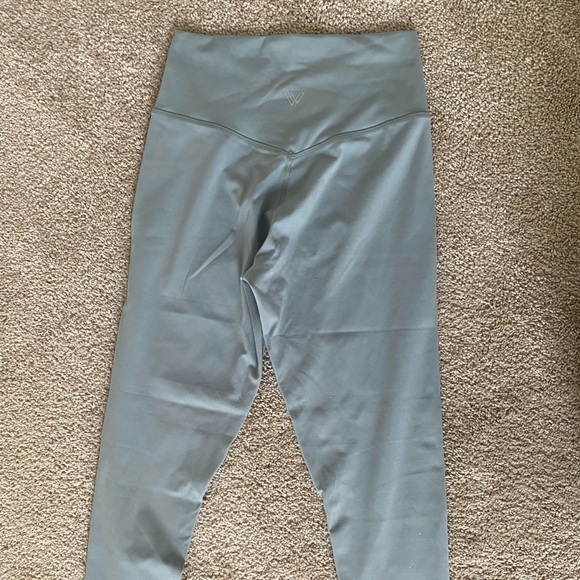 Weylyn Apparel Favorite Wrap Leggings - Sage Green (M) - Picture 7 of 8